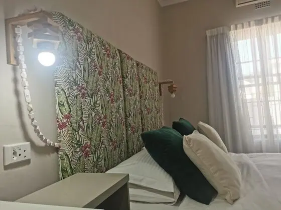 Standard Tek Büyük veya İki Ayrı Yataklı Oda