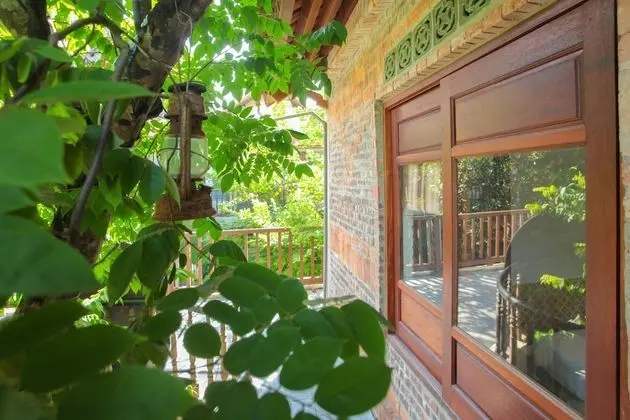 Family Üç Kişilik Oda, Bahçe Manzaralı