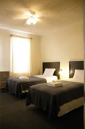 Economy Tek Büyük Yataklı Oda, Ortak Banyo