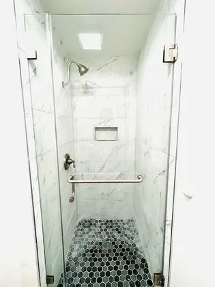 Economy Tek Kişilik Oda, Ortak Banyo
