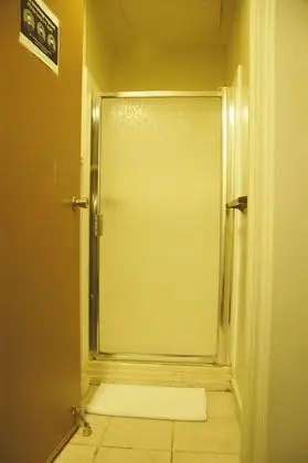Economy Tek Kişilik Oda, Ortak Banyo