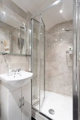Classic Stüdyo, Özel Banyo