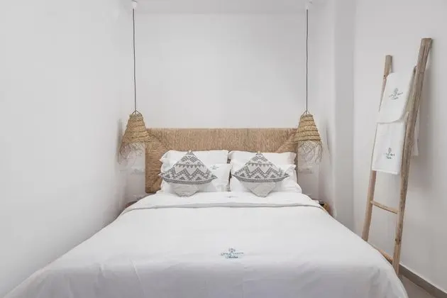 Deluxe City View Suite with Indoor Hot Tub