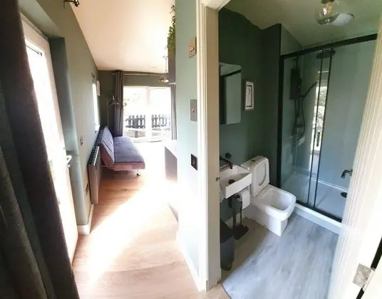 Kulübe, Özel Banyo