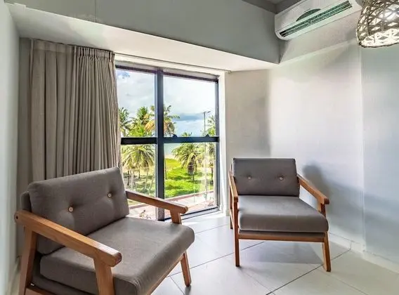 Quarto Frente Mar