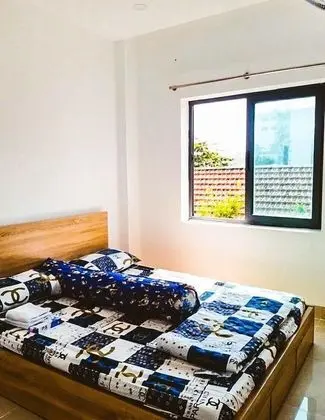 Basic Oda, 1 Büyük (Queen) Boy Yatak, Sigara İçilebilir
