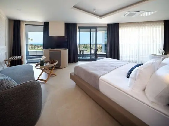 https://images.etstur.com/files/images/hotelImages/TR/214953/l/Liu-Resorts-Hotel-Oda-329430.jpg