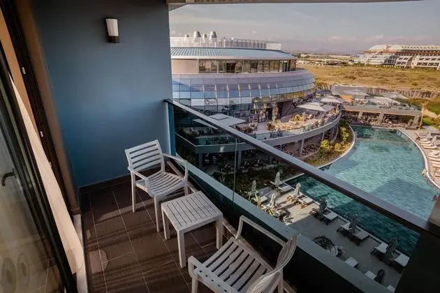 https://images.etstur.com/files/images/hotelImages/TR/214953/l/Liu-Resorts-Hotel-Oda-345931.jpg