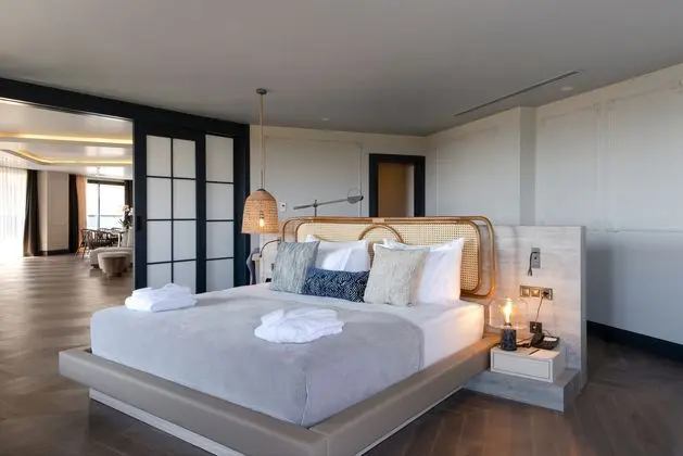 https://images.etstur.com/imgproxy/resize/2560x1440/files/images/hotelImages/etsrooms/1039/Liu_Resorts_20241111142547_3.jpg