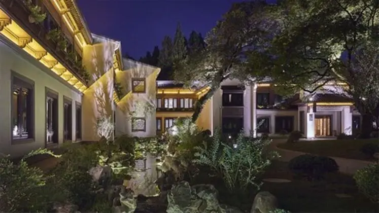 Executive Oda, 1 En Büyük (King) Boy Yatak, Bahçe Manzaralı