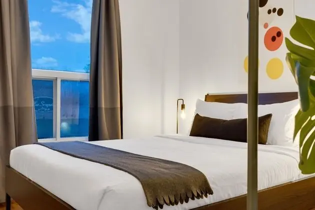 Family Apart Daire, 3 Yatak Odası, Veranda, Şehir Manzaralı (Avenue Central Suite 1275)