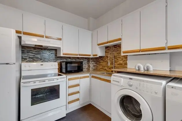 Family Apart Daire, 3 Yatak Odası, Veranda, Şehir Manzaralı (Avenue Central Suite 1277)