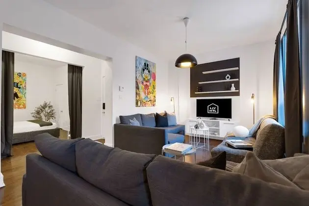 Family Apart Daire, 4 Yatak Odası, Veranda, Şehir Manzaralı (The CH3 - Suite 3)