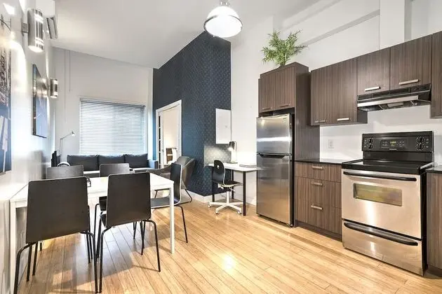 Superior Apart Daire, Birden Çok Yatak, Şehir Manzaralı, Asma Kat (The Main 201)