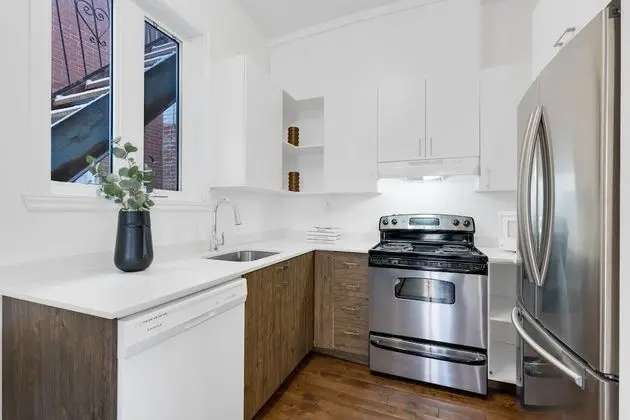 City Apart Daire, 1 Yatak Odası, Veranda, Şehir Manzaralı (Mont-Royal 202)