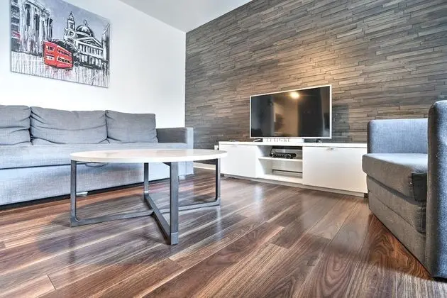 Family Apart Daire, 2 Yatak Odası, Veranda, Şehir Manzaralı (Soho 1)