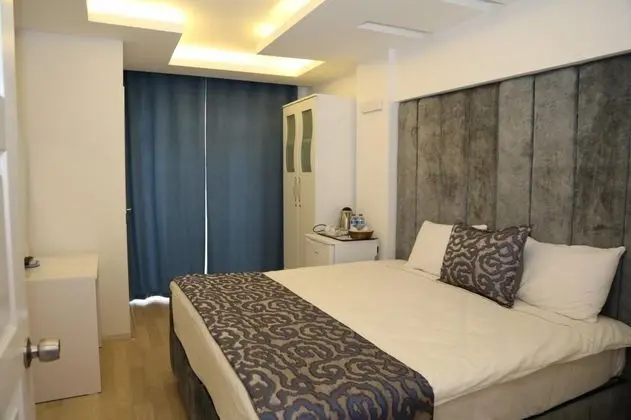 Standart Oda, Şehir Manzaralı