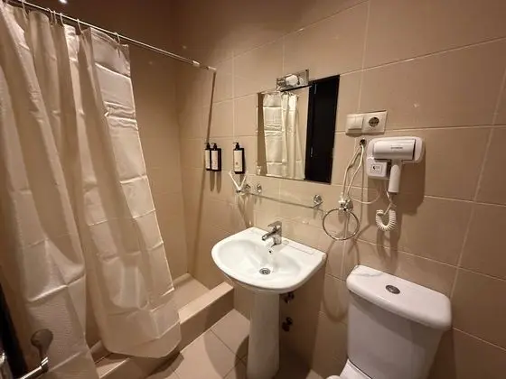 Standard Tek Büyük veya İki Ayrı Yataklı Oda, 1 Yatak Odası, Şehir Manzaralı