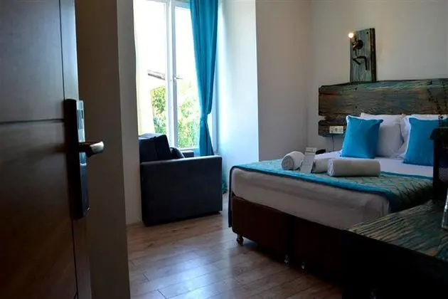Deniz Manzaralı Standart Oda