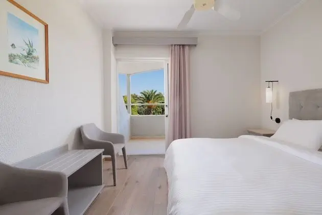Comfort Tek Büyük veya İki Ayrı Yataklı Oda