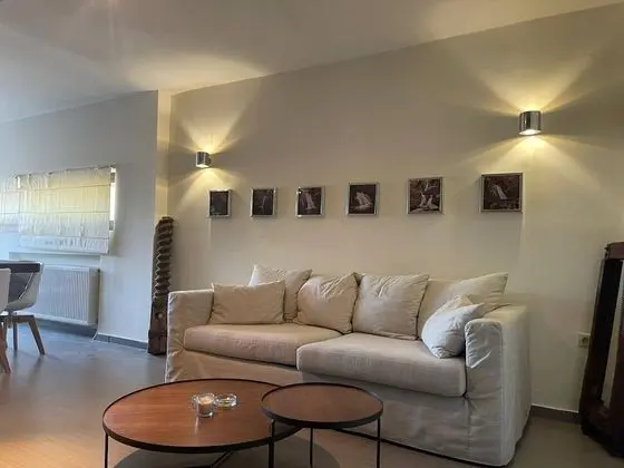 Grand Villa