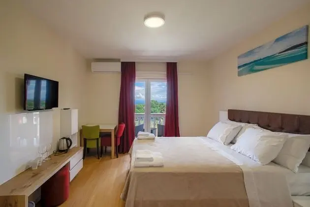 Comfort Apart Daire, 1 En Büyük (King) Boy Yatak ve Çekyat, Balkon, Deniz Manzaralı