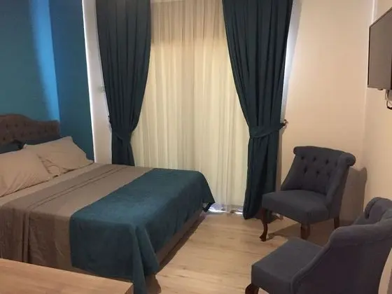 Tek Büyük Yataklı Oda, Bahçe Manzaralı