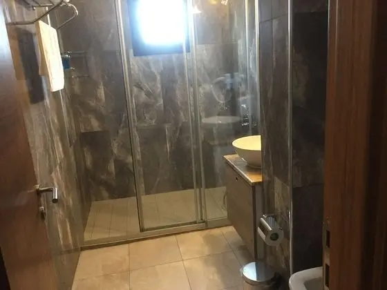 Tek Büyük Yataklı Oda, Bahçe Manzaralı