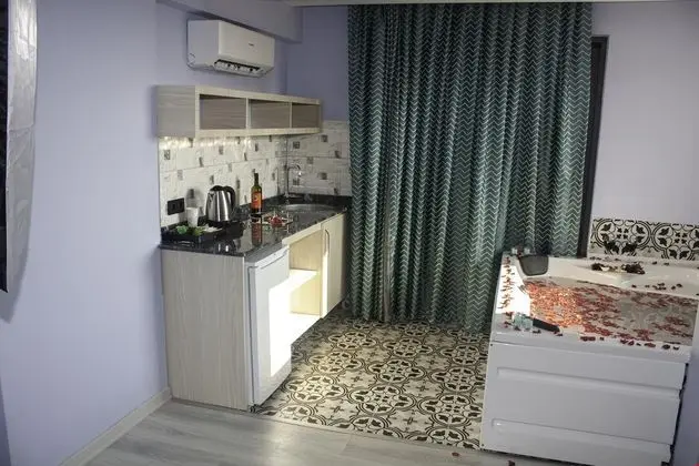 Jakuzili Suite Oda