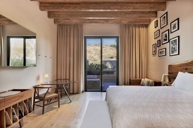 Sundeck Suite