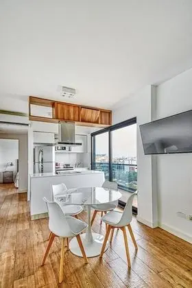 Apartment 9AT