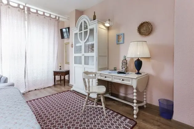 Design Tek Büyük Yataklı Oda, Özel Banyo
