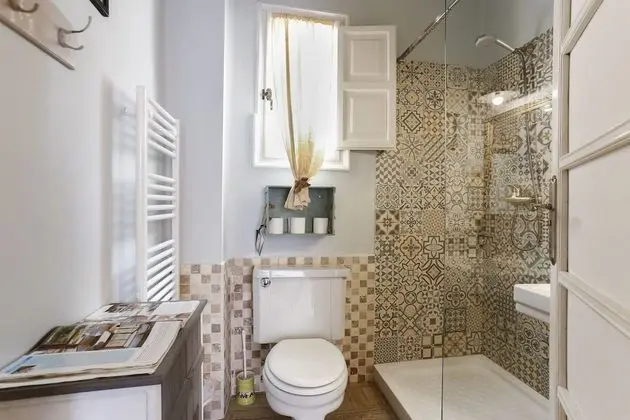 Üç Kişilik Oda, Özel Banyo