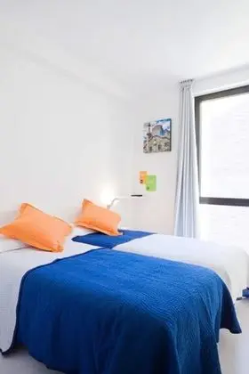 Tek Büyük veya İki Ayrı Yataklı Oda