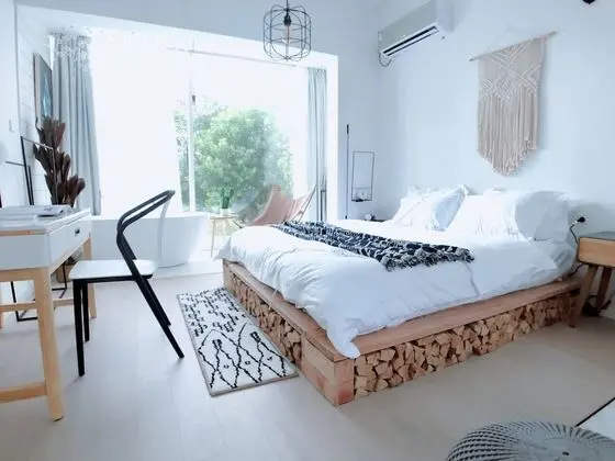 Tek Büyük Yataklı Oda