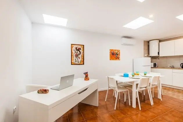 Apart Daire, 3 Yatak Odası, Havuz Kenarı