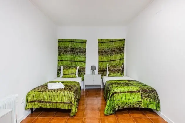 Apart Daire, 3 Yatak Odası, Küvet, Havuz Kenarı