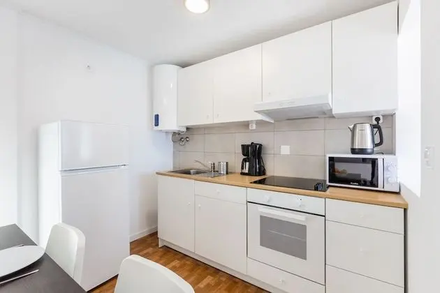 Apart Daire, 3 Yatak Odası, Küvet, Havuz Kenarı