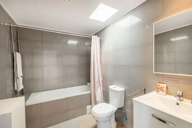 Apart Daire, 3 Yatak Odası, Küvet, Havuz Kenarı