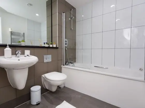 Apart Daire, Özel Banyo (Penthouse-Sleeps 8 )