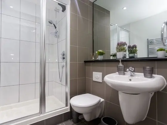 Apart Daire, Özel Banyo (Penthouse-Sleeps 8 )