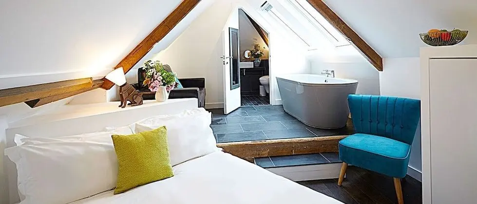 Tek Büyük Yataklı Oda (Loft)