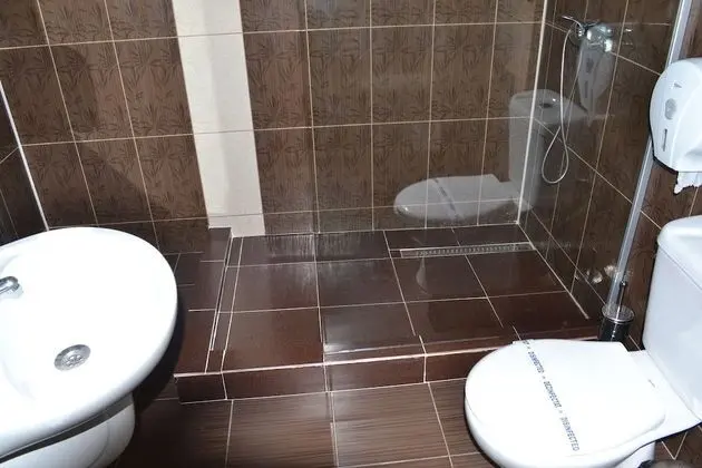 Basic Tek Kişilik Oda, 1 Tek Kişilik Yatak, Buzdolabı, Şehir Manzaralı (Single Room)