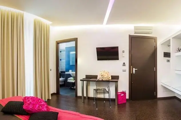 Standard Tek Büyük veya İki Ayrı Yataklı Oda
