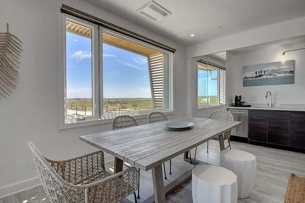 Deluxe Oda, 1 En Büyük (King) Boy Yatak ve Çekyat, Plaj Manzaralı