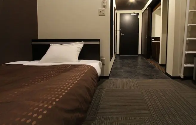 Economy Çatı Katı (Loft), Sigara İçilebilir