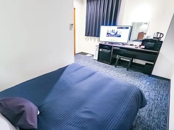 Deluxe Tek Kişilik Oda, Sigara İçilebilir