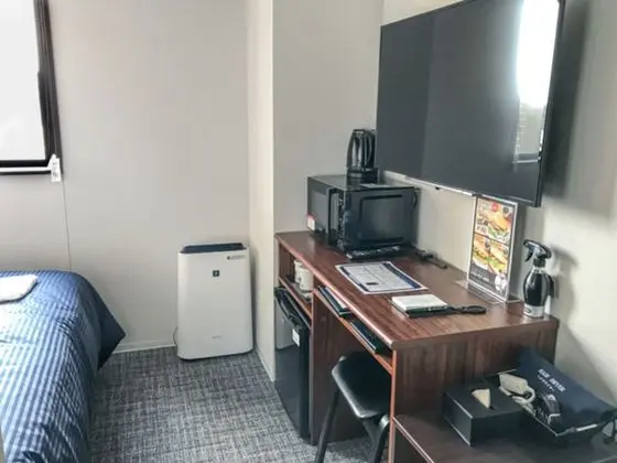 Tek Kişilik Oda, Sigara İçilebilir