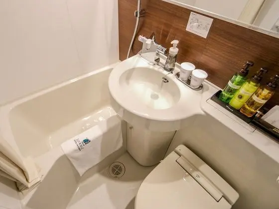 Tek Kişilik Oda, Sigara İçilmez