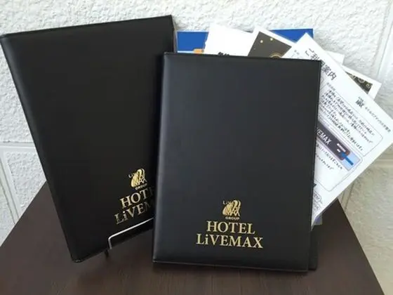 Tek Kişilik Oda, Sigara İçilmez